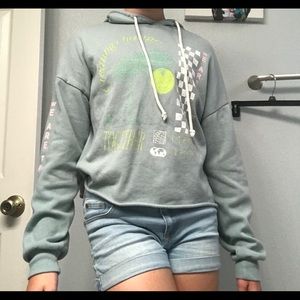 Cropped hoodie